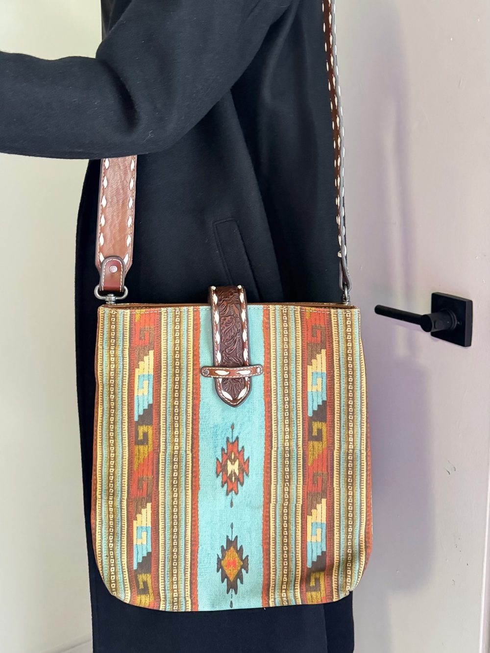 Blazin Roxx Southwest Crossbody
Belt Concealed Carry Purse